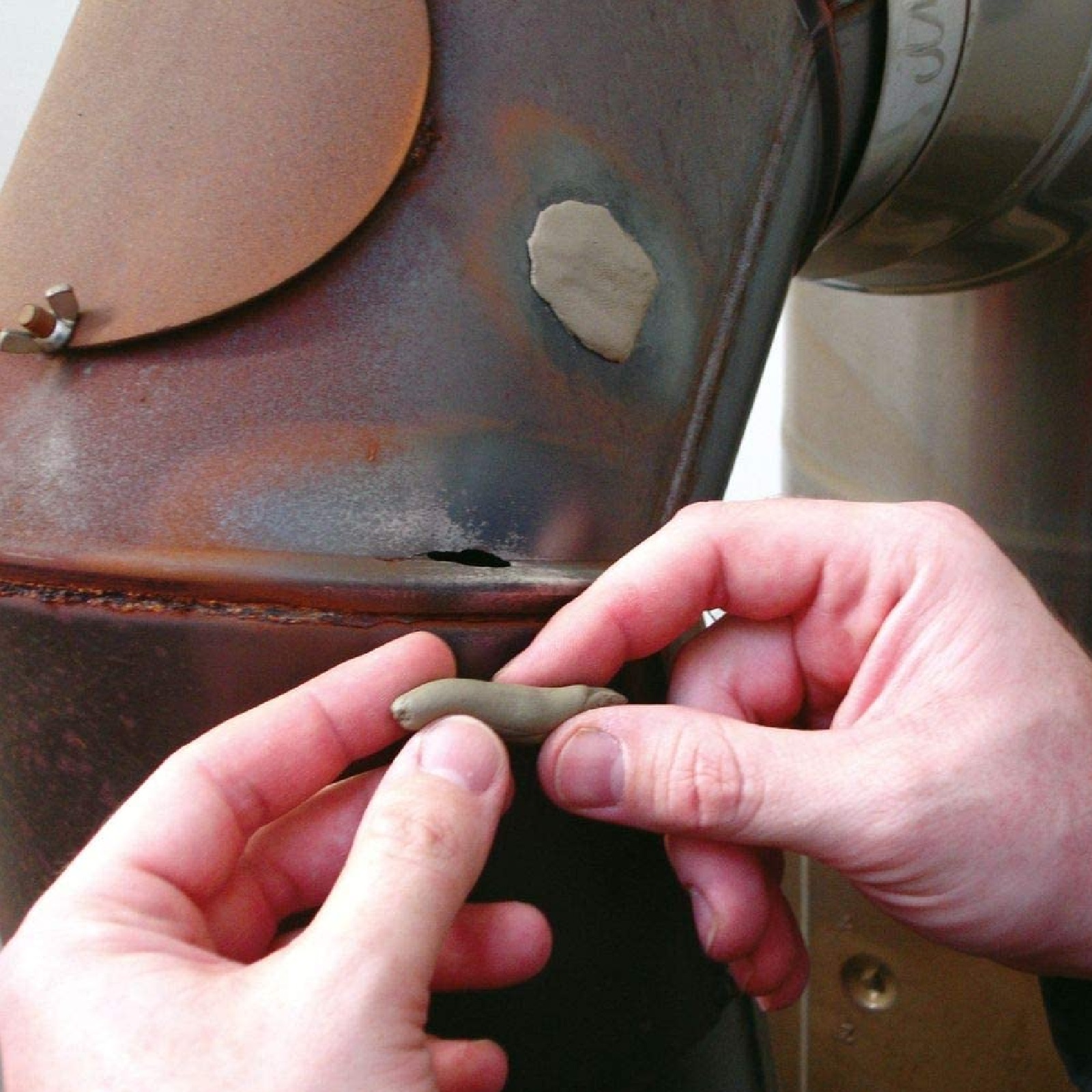 Repair Reparatur Stick Knete Epoxidharz Titanium hochtemperaturbeständig bis +280°C braun - 115 gr